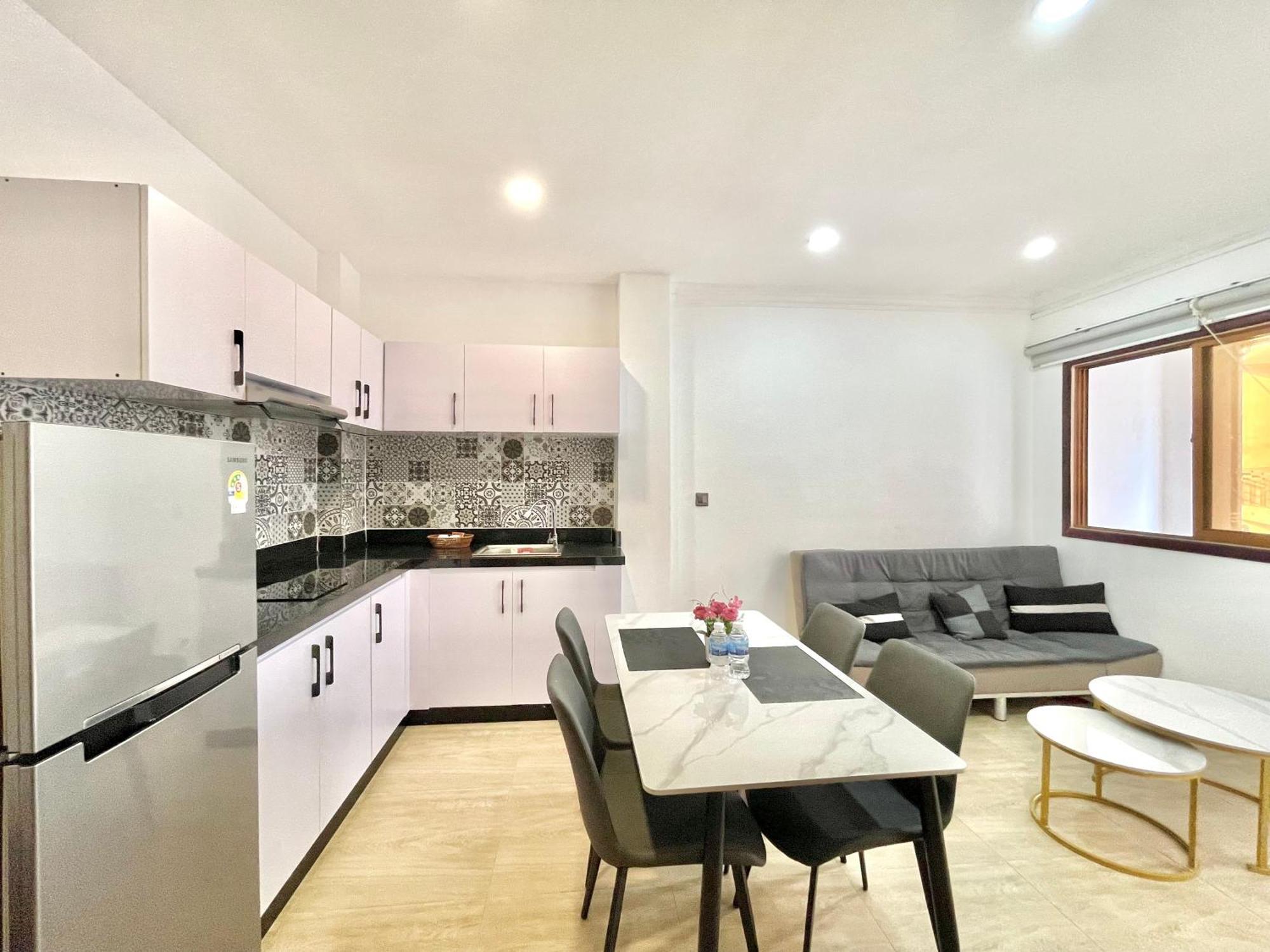Sky Hotel Central Phnom Penh - Rooms & Apartments Exterior foto
